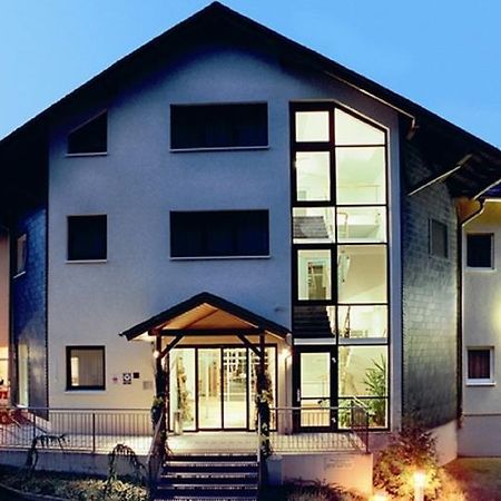 Hotel Am Wald -Garni- 엘제스버그 외부 사진