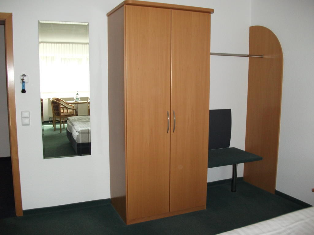 Hotel Am Wald -Garni- 엘제스버그 객실 사진